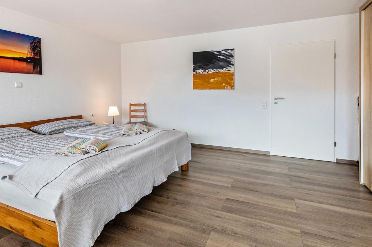Ferienwohnung Am Alten Brunnen 盖恩霍芬 外观 照片